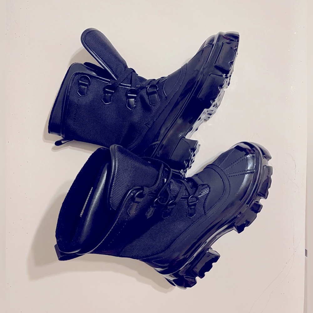 Womens Black Steve Madden boots sz 7